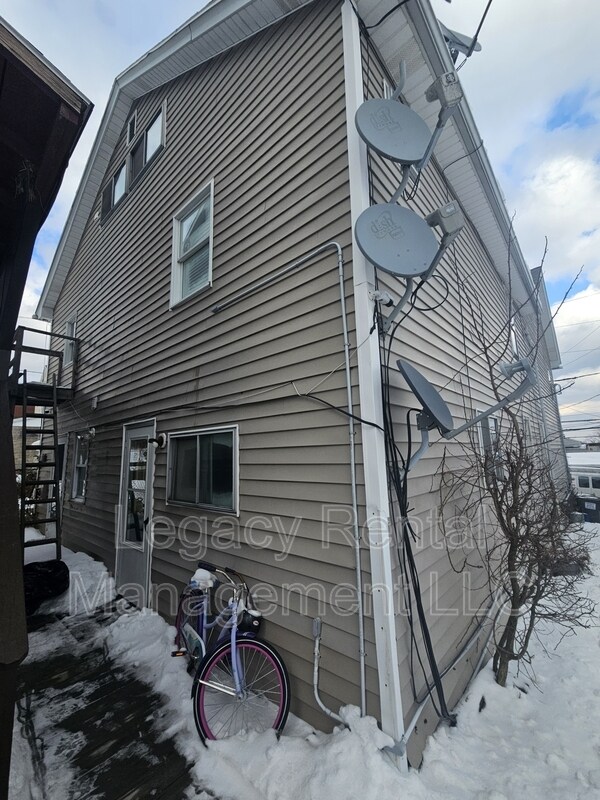 Foto del edificio - 3 Ridge St