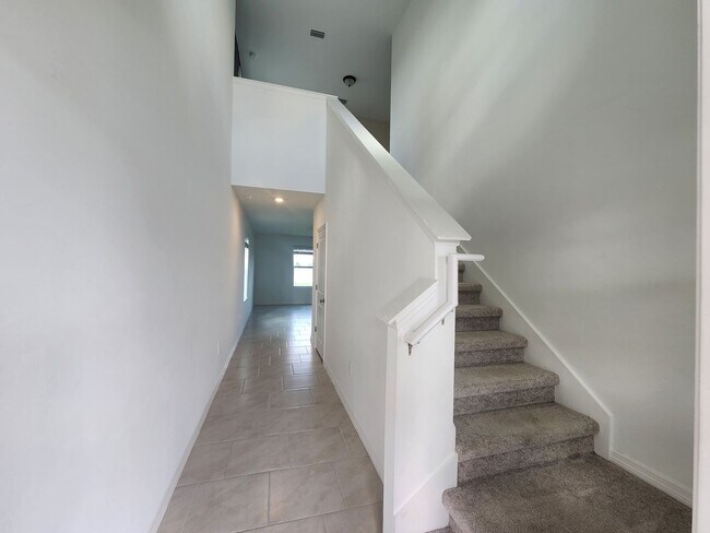 Building Photo - Beautiful New Construction Spacious Home in Savannah Lakes Community