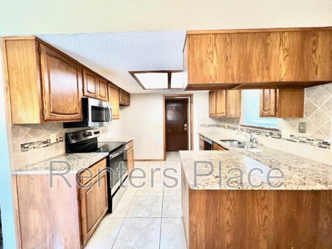 Foto del edificio - 6913 E 97th St