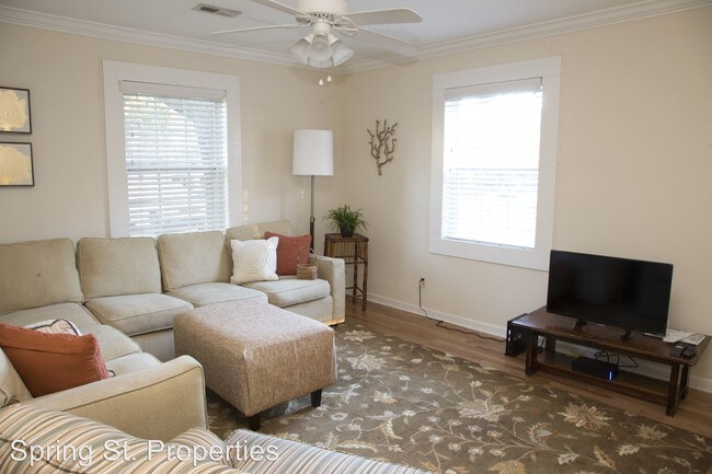 Building Photo - 3 br, 1 bath House - 6 Joyce Avenue - Main