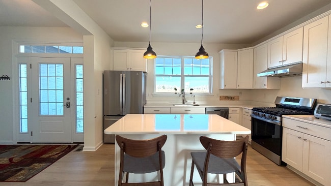 Building Photo - 24650 Merlot Dr