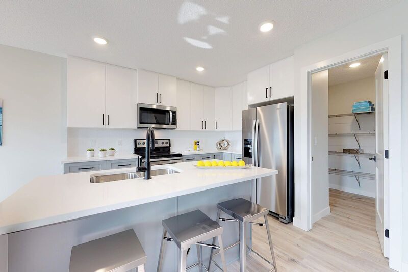 Photo principale - 17509-17565 65 St NW