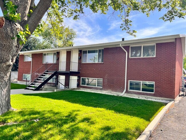 Building Photo - 1535 S 100 E
