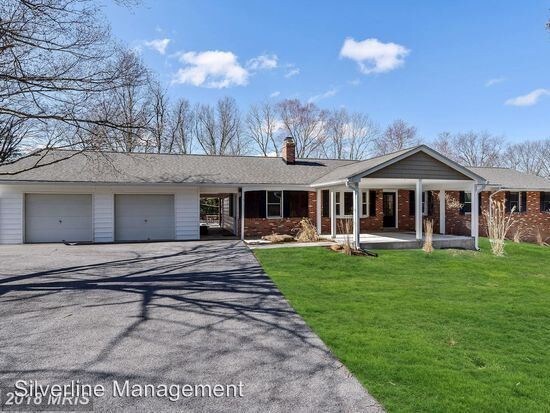Foto principal - 24908 Woodfield School Rd