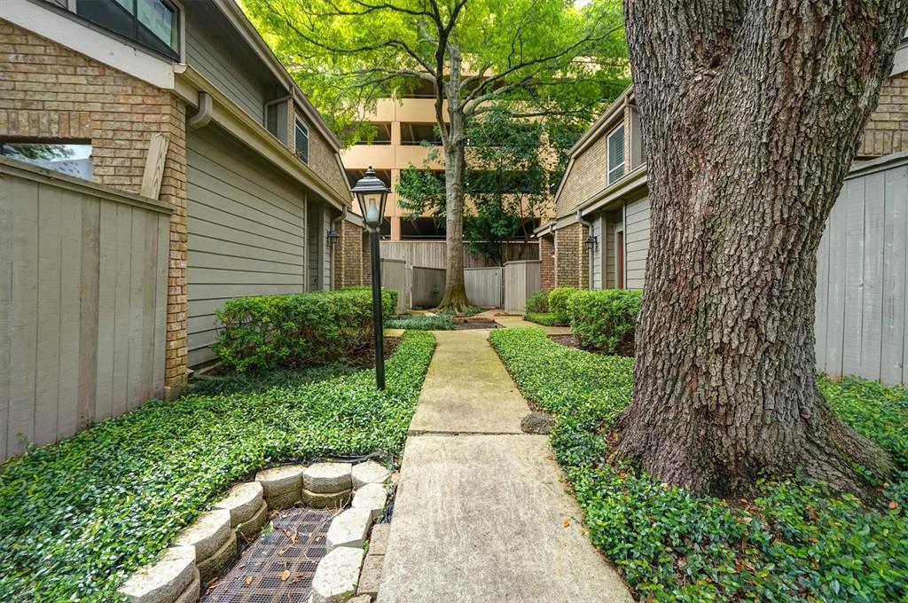 Foto principal - 2601 Augusta Dr