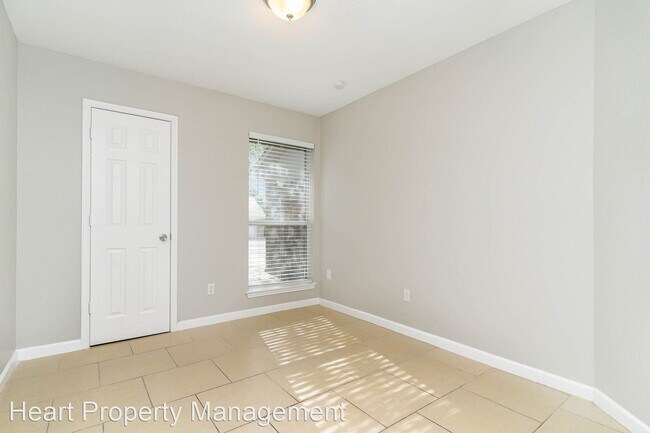 Building Photo - 3 br, 2 bath House - 6000 Windsong Dr