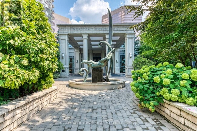 Photo du bâtiment - 15 Greenview Ave