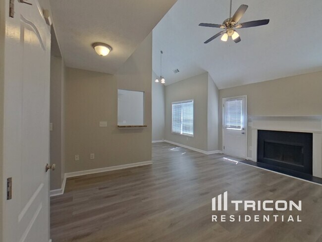 Foto del edificio - 350 Valley View Dr
