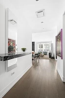 Foto del edificio - 70 Charlton St