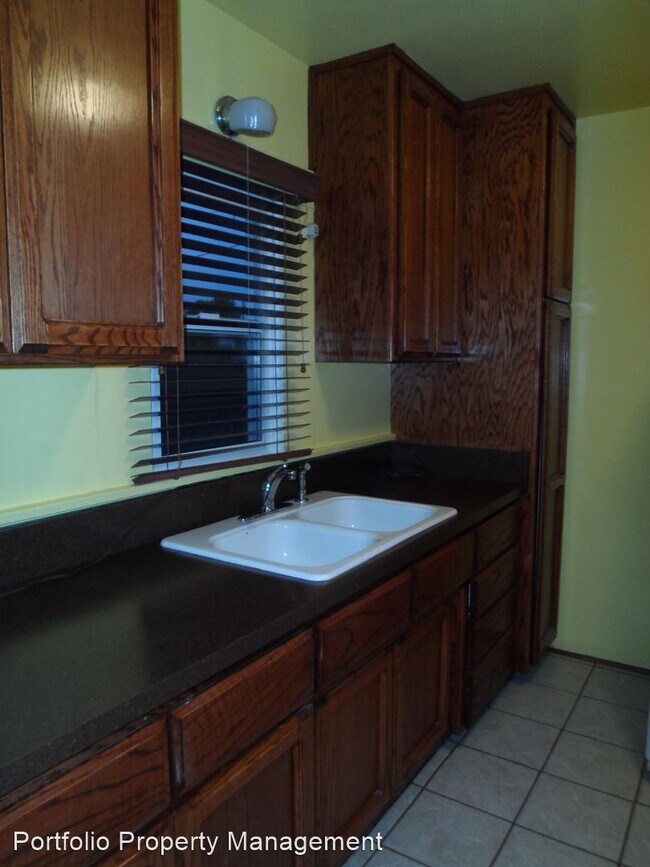 Foto del edificio - 2 br, 1 bath House - 1824 Cherry St.