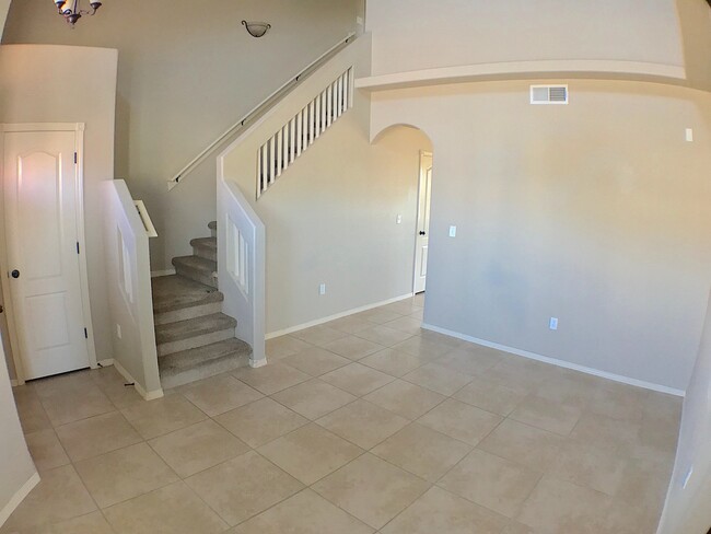 Building Photo - Northeast El Paso 3 Bed Refrig A/C