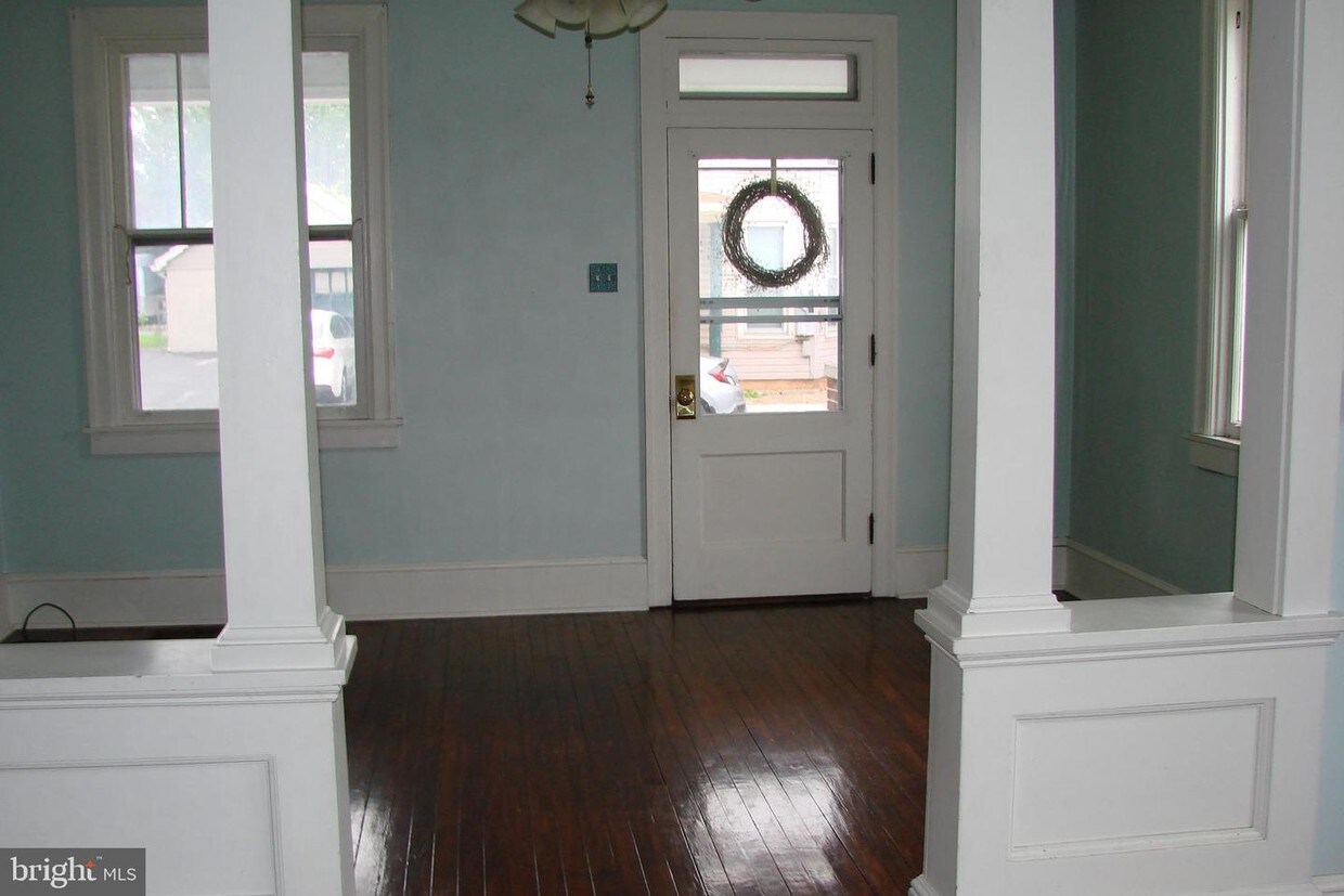 23 E Madison St, Greencastle, PA 17225 House Rental in Greencastle