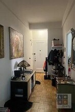 Building Photo - 500 Grand St