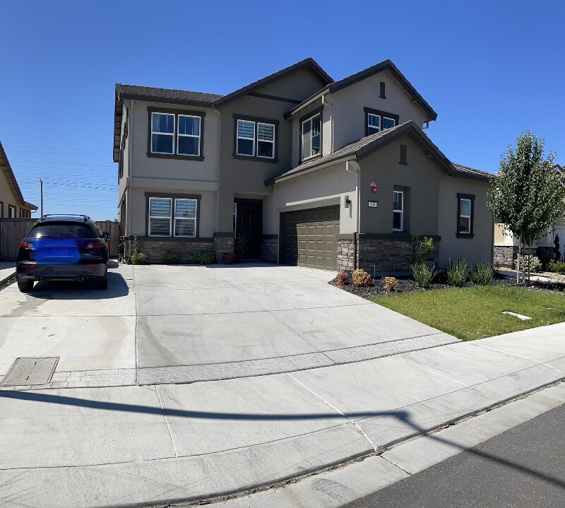 Foto principal - 549 Kingbird Cir