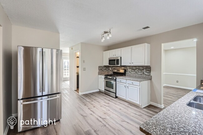 Building Photo - 589 Lakewater View Ln