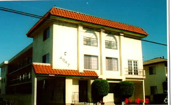 Building Photo - Pacific Villas