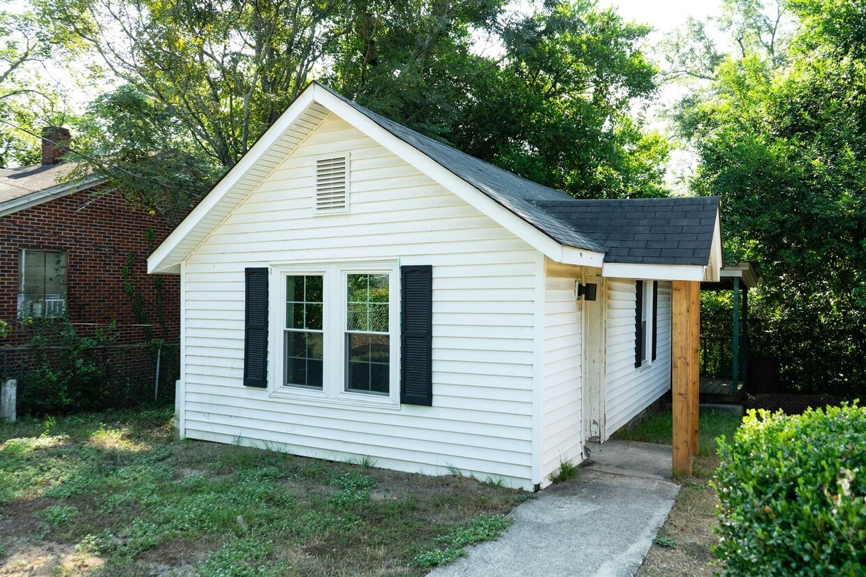 Primary Photo - 1516 1/2 Heard Ave Augusta, Ga 30904