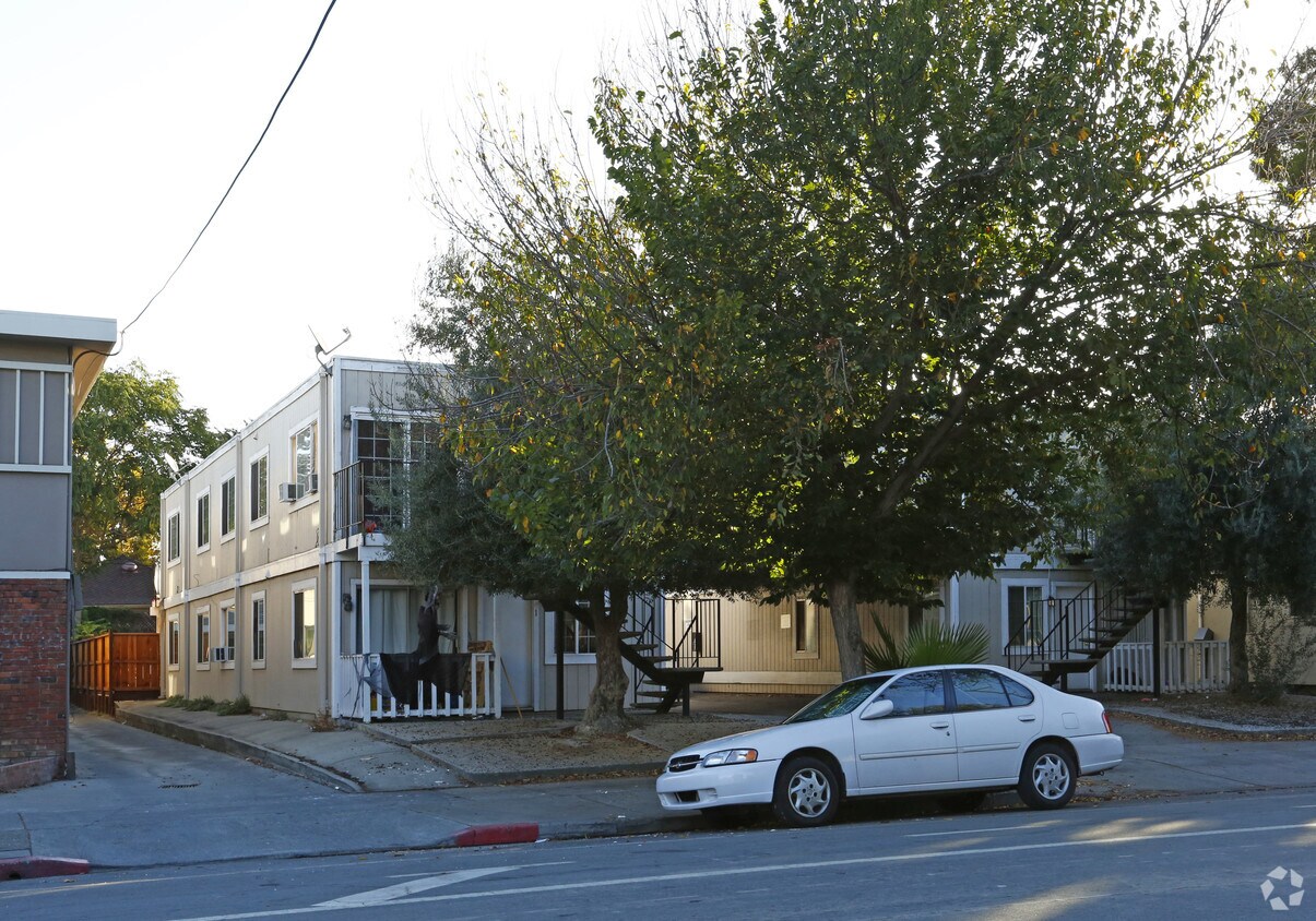 Foto del edificio - 440 S 11th St