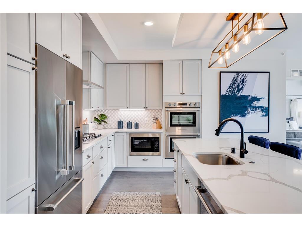 3901 Sunnyside Rd Unit 214, Edina, MN 55424 Condo for Rent in Edina