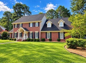 Building Photo - 3525 Prestwick Dr