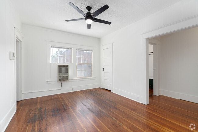 Interior Photo - Midtown West Apartments