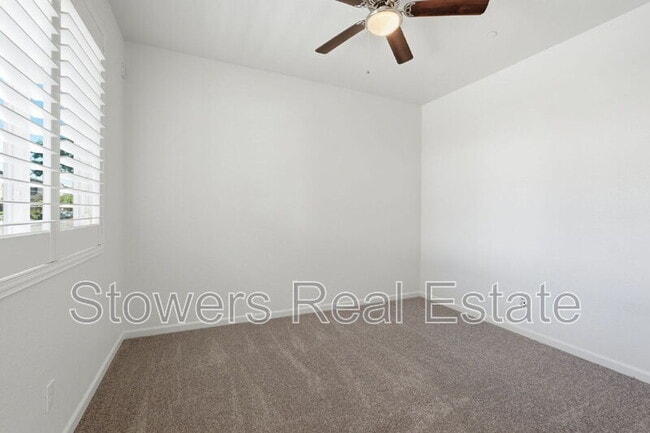 Foto del edificio - 651 N Andalusia Way