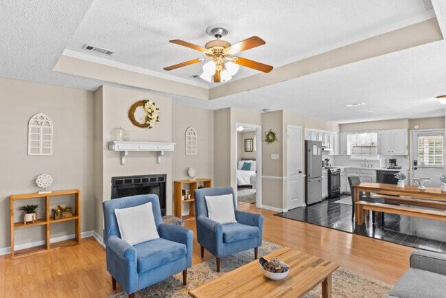 Foto del edificio - 553 Westhaven Blvd