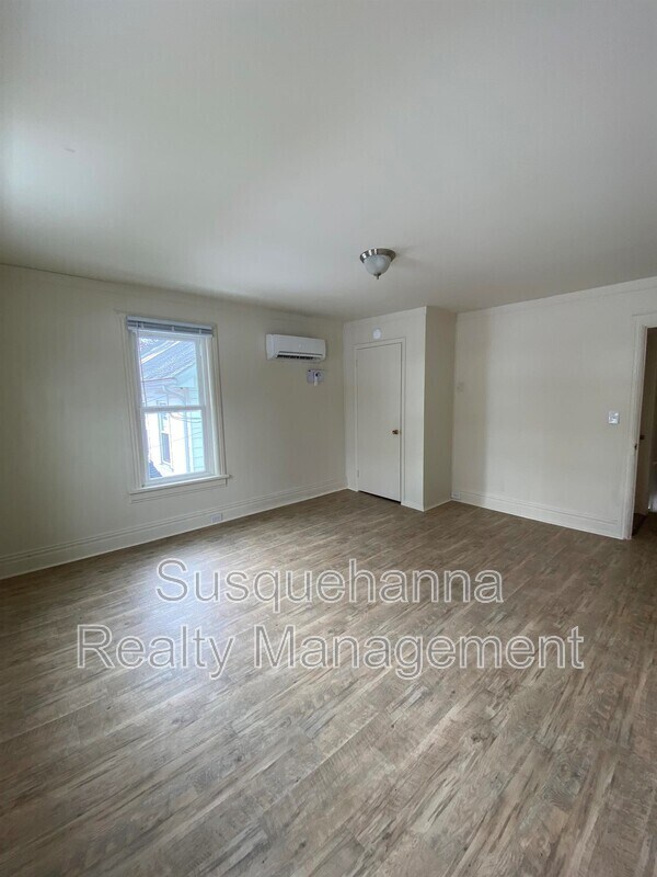 Foto del edificio - 171 E. Derry Road