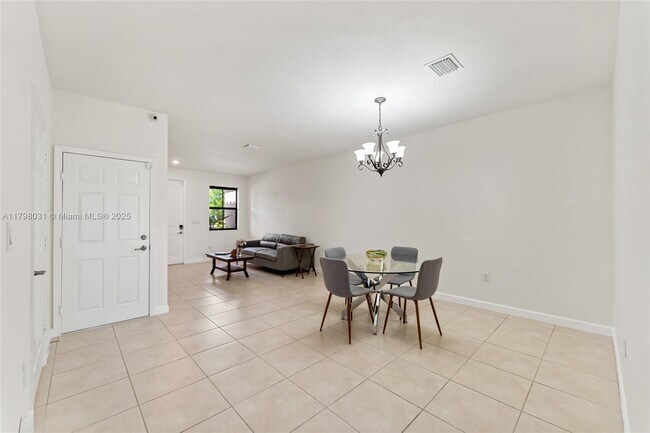 Foto del edificio - 11416 SW 254th St