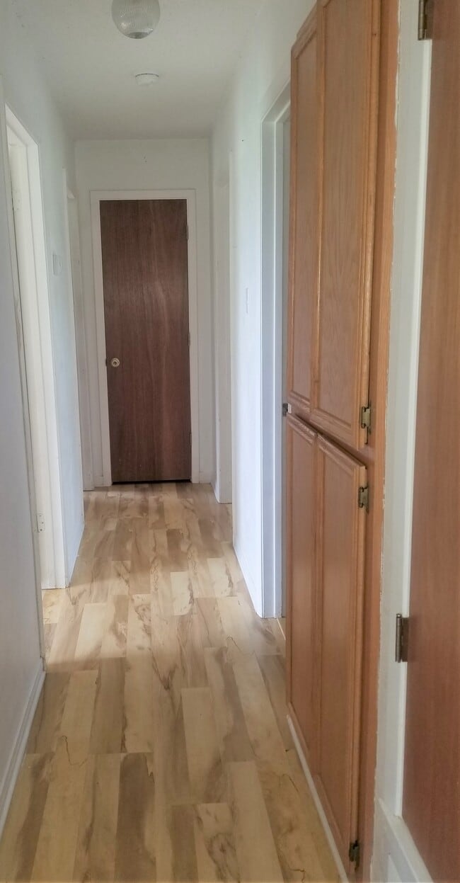 Building Photo - 1506 Fairbanks St