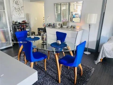 Foto del edificio - 2233 Calais Dr