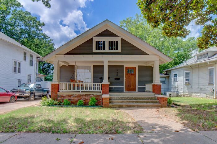 Foto principal - Remodeled Historic 3 Bedroom in The Heights!