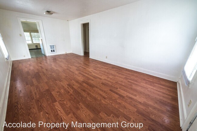 Building Photo - 2 br, 1 bath House - 204 N Anderson