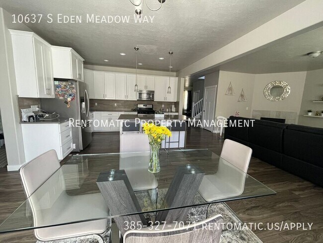 Foto del edificio - 10637 Eden Meadow Way