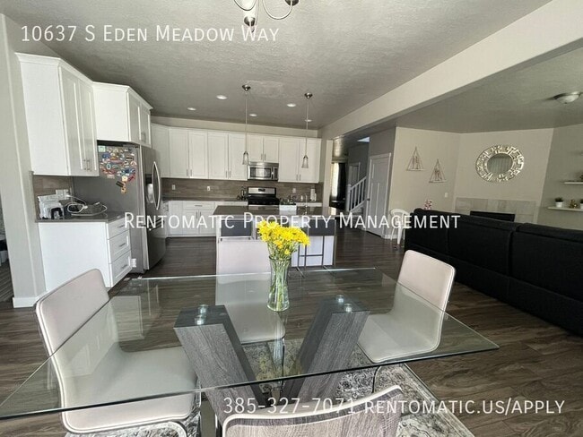 Photo - 10637 Eden Meadow Way House