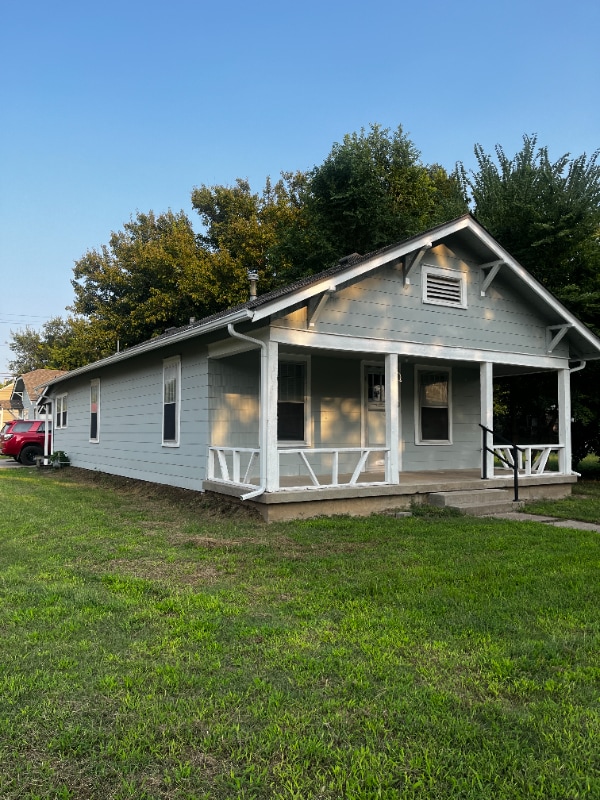 Building Photo - 623 N F St