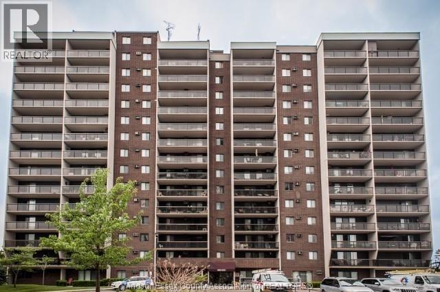 Building Photo - 9099 Riverside Dr E