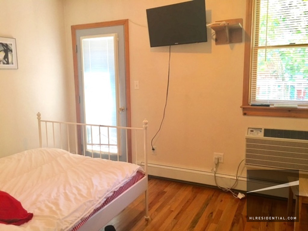 Primary Photo - 360 Prospect Ave
