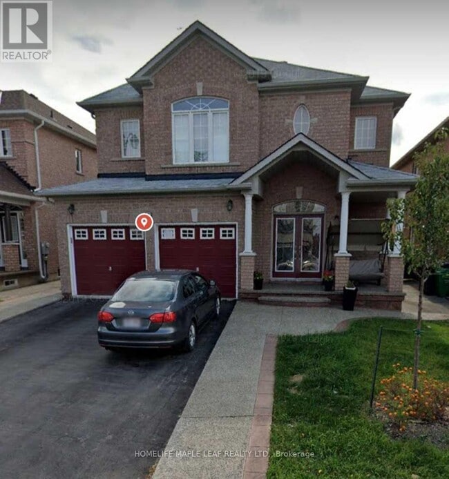 Building Photo - 5 Gallucci Crescent