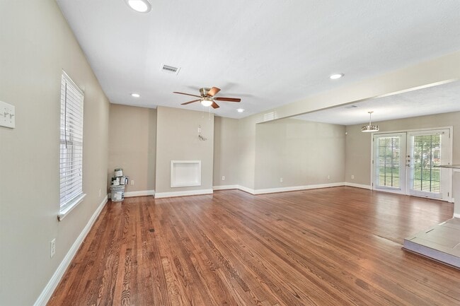 Building Photo - 4815 Arvilla Ln