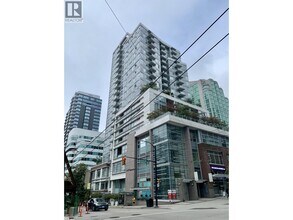 Building Photo - 821-821 Cambie St.