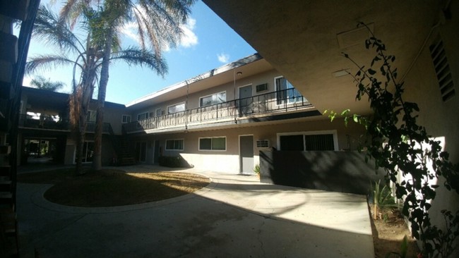 Building Photo - Homestead at Saticoy