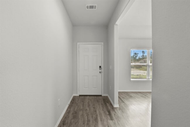 Building Photo - 21011 Wenze Ln