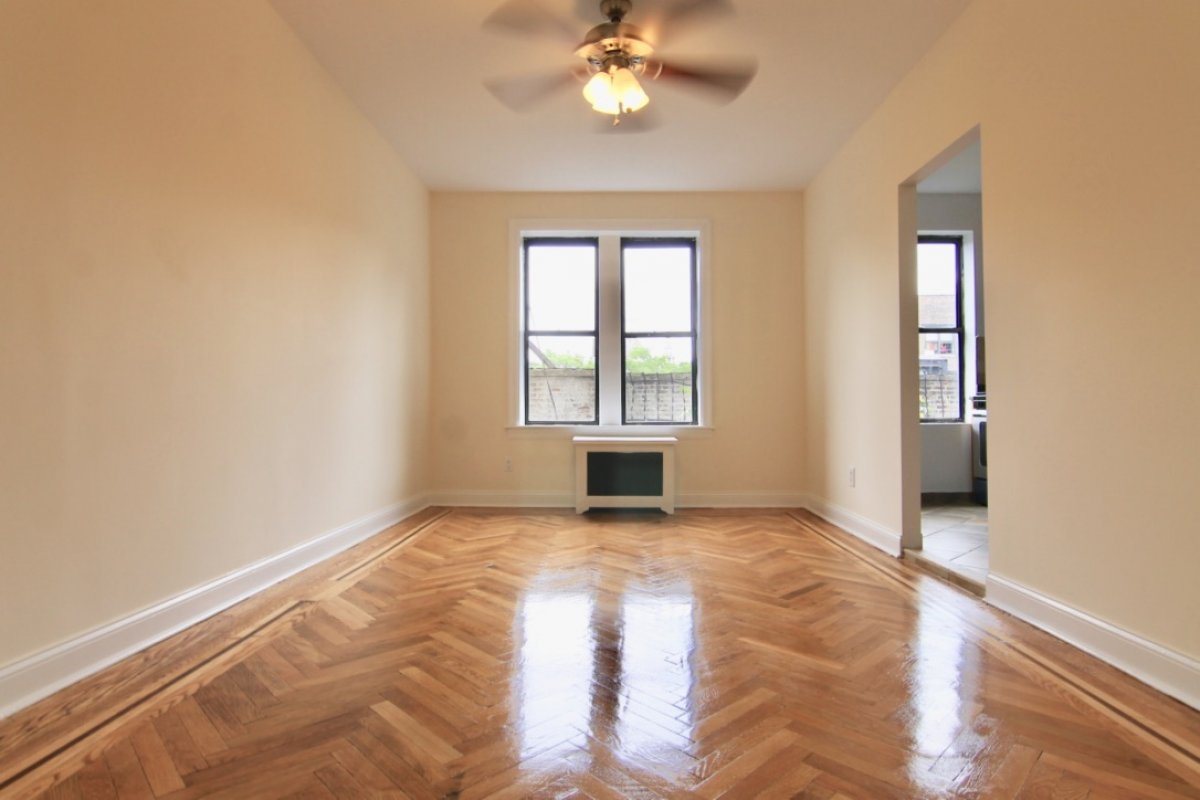 Foto principal - 29 Wadsworth Ave
