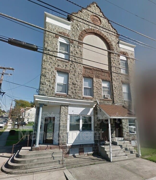 Building Photo - 2851 Kutztown Rd