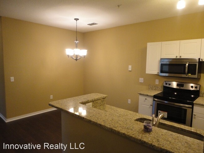 Building Photo - 3 br, 2 bath House - 842 Grand Regency Poi...