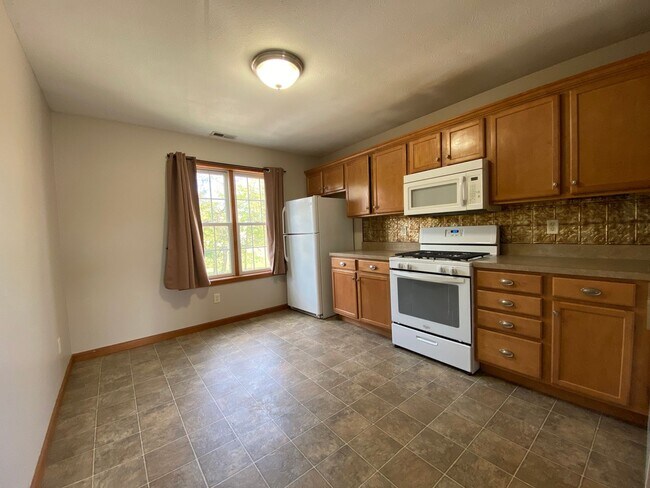 Foto del edificio - Beautiful Executive 3 Bedroom Condo!