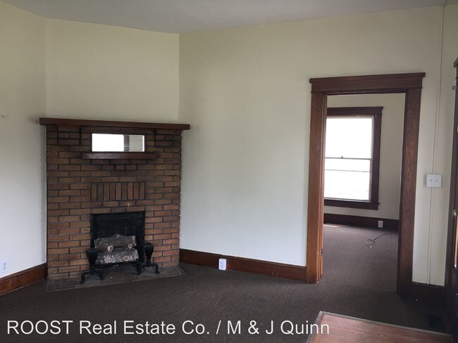 Foto del edificio - 18 W Perrin Ave