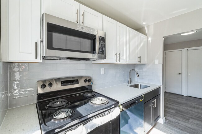 Foto del edificio - Parkside Apartments