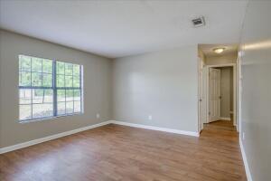 Building Photo - 2339 Walden Dr